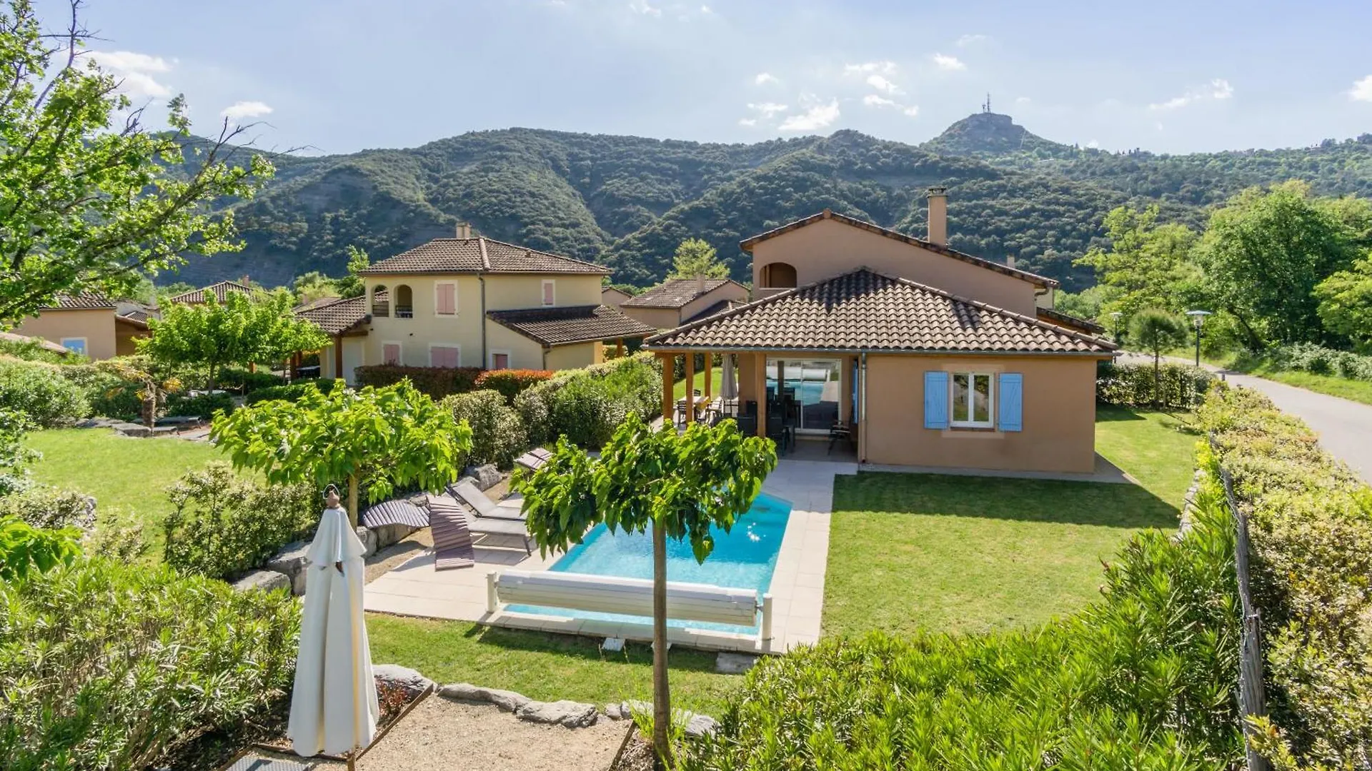 Holiday home Villa Agape Sampzon